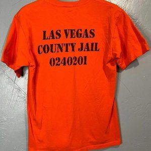 Las Vegas County Jail Orange Inmate Souvenir T-Shirt - Yazbek - Men's Medium (M)